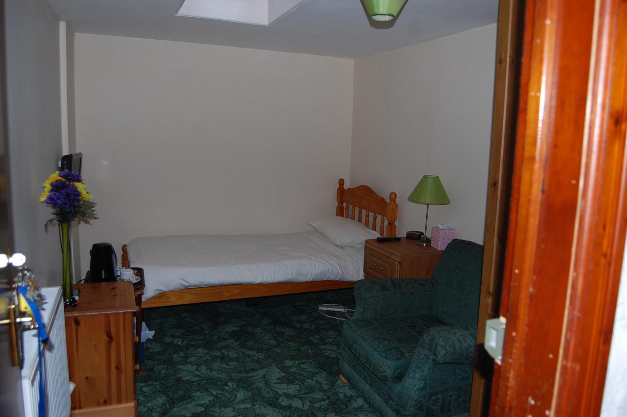 White Horse Hotel Strichen Esterno foto
